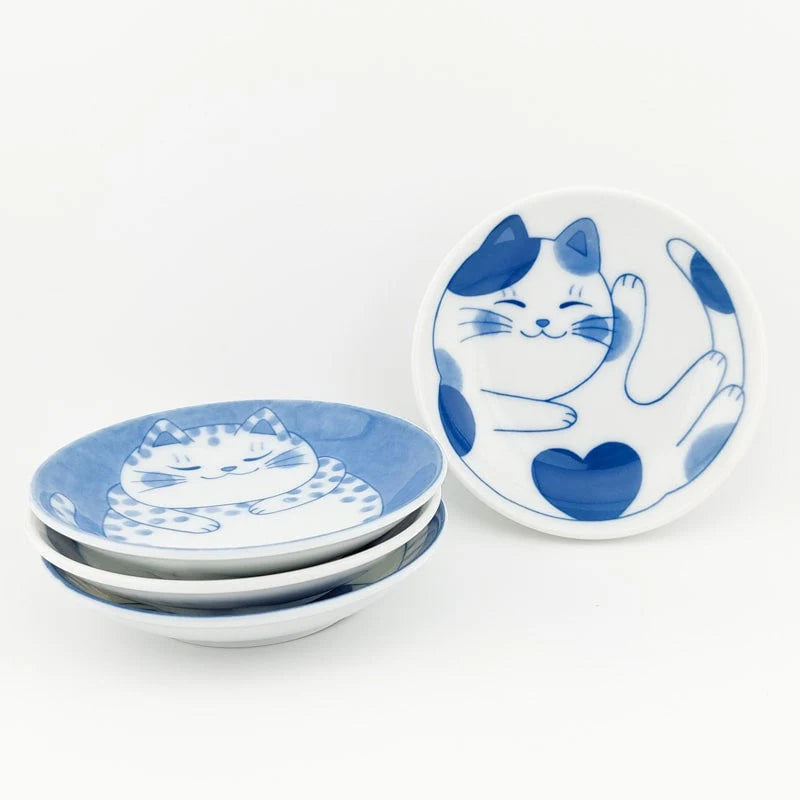 Platos Japoneses Pequeños de Gatos